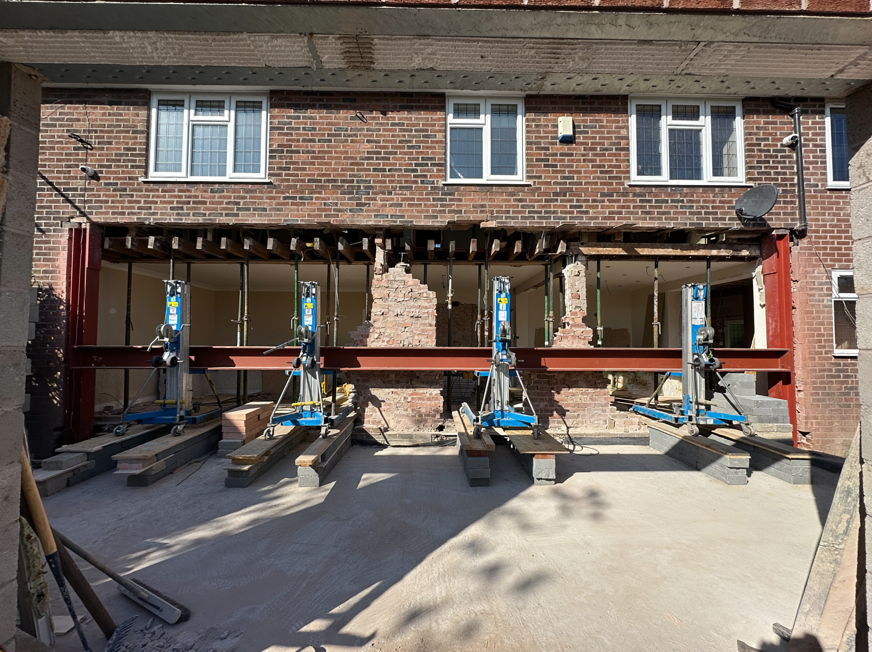 Firefly_Can you remove the two people and infill to keep the image realistic 70394